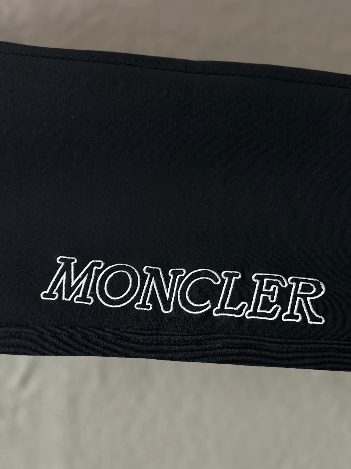 Moncler 2026New Arrival ， ， Breathable， 。 ， ， ； Classic + ， ， ， 。 ， ， ， 。